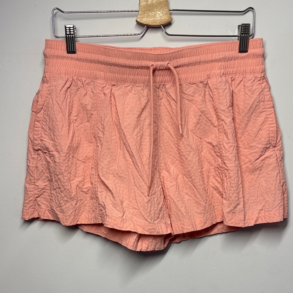 Women's Peach Columbia Athletic Drawstring Shorts - Lightweight Activewear
